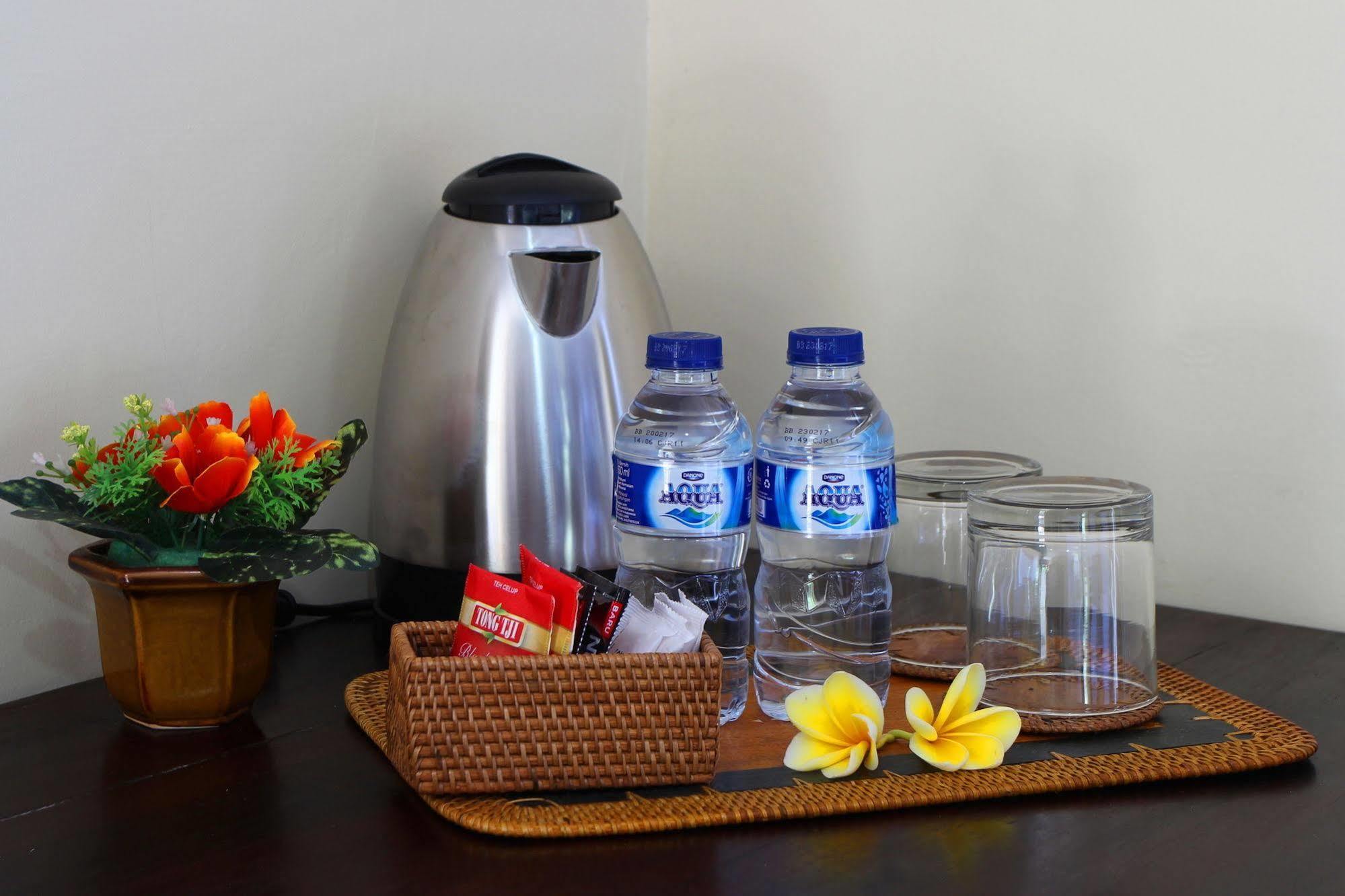 Jimbaran Lestari Hotel & Residence - Spa Kültér fotó