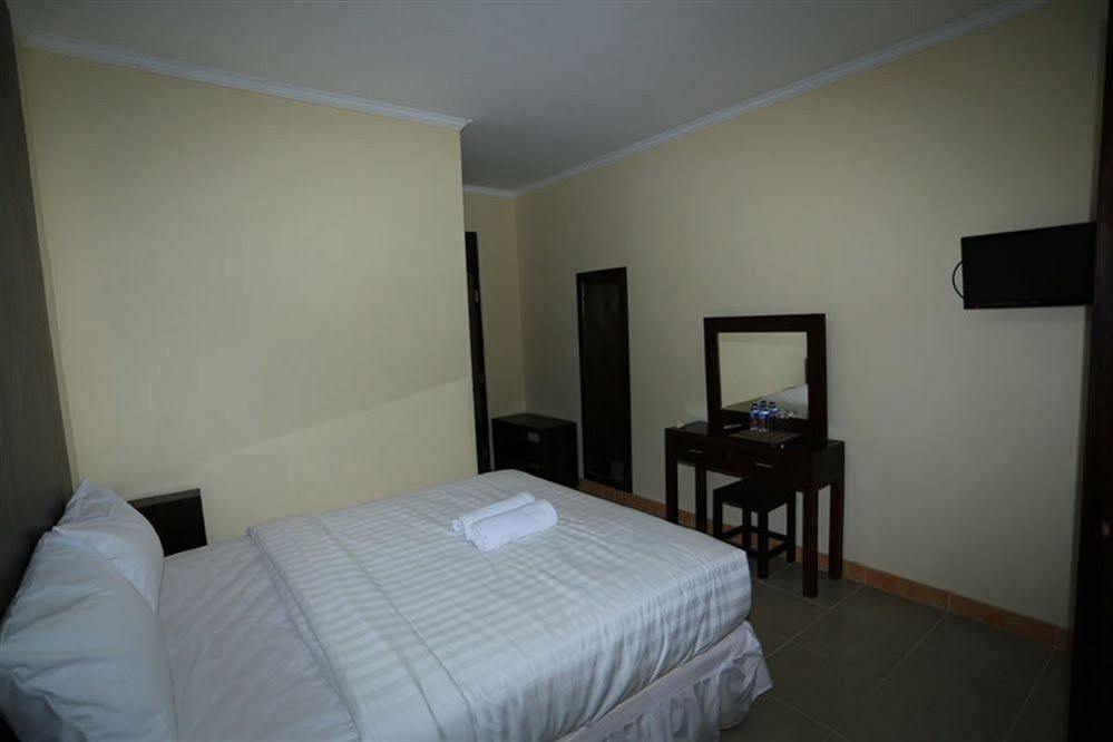 Jimbaran Lestari Hotel & Residence - Spa Kültér fotó