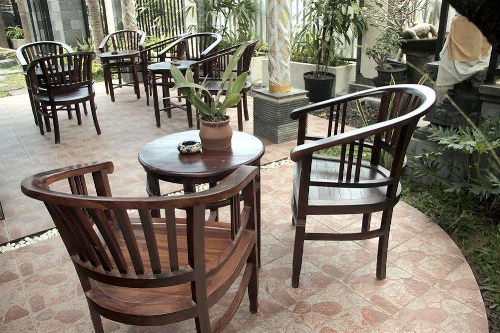 Jimbaran Lestari Hotel & Residence - Spa Kültér fotó