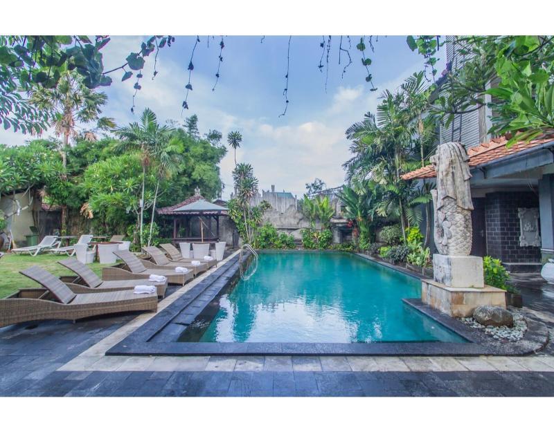 Jimbaran Lestari Hotel & Residence - Spa Kültér fotó