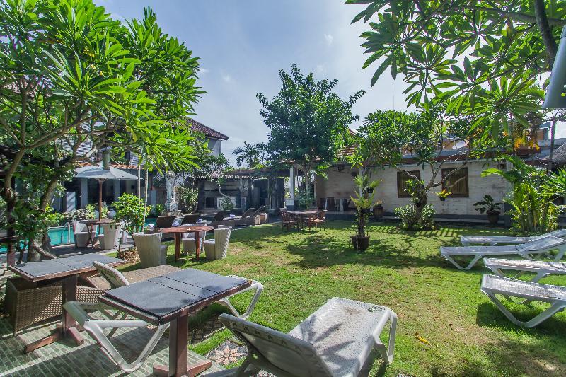 Jimbaran Lestari Hotel & Residence - Spa Kültér fotó